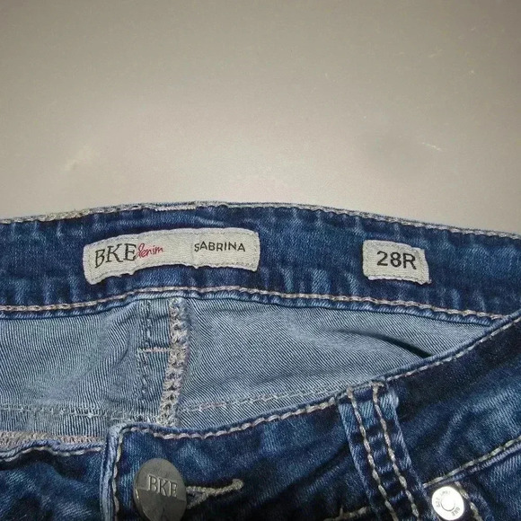BKE Denim Sabrina Medium Wash Jeans Size 28 - Picture 5 of 6